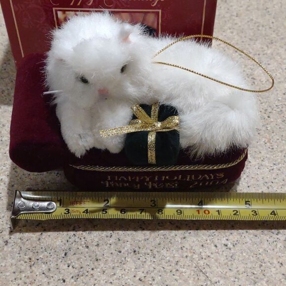 Fancy Feast Cat Christmas Ornament Vintage 2004. Ch2 - Picture 3 of 3